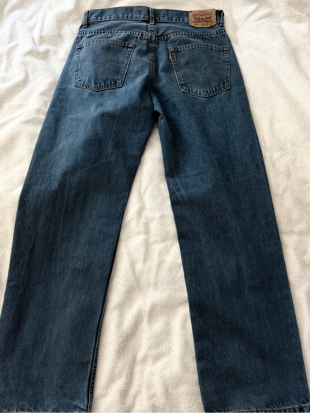 Levi's Straight Jeans - Medium Blue Wash